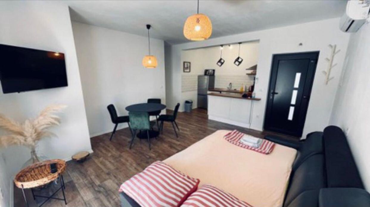 Apartments Martina Tisno Kültér fotó